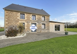 Detached Country House with Open Views