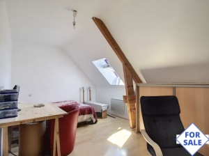 Detached House with Garden by the Coast