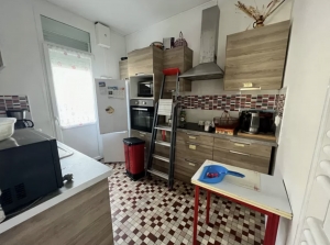 Detached House with Garden by the Coast