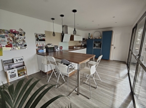 Delightful Single Storey House with Garden
