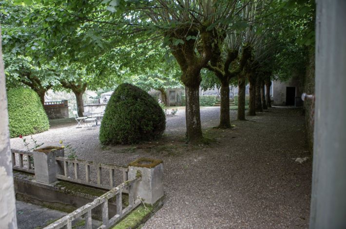 Historic Property of Character in Private Grounds