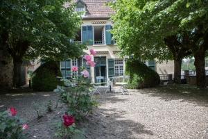 Historic Property of Character in Private Grounds