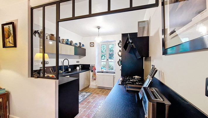 Character House in a Superb Setting