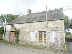 Detached Country House with Garden