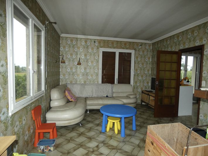 Main Photo