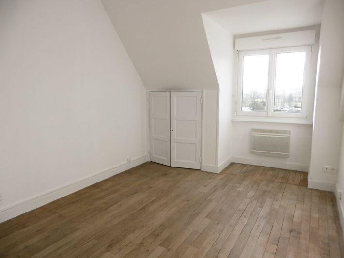 Apartment on Third Floor For Sale
