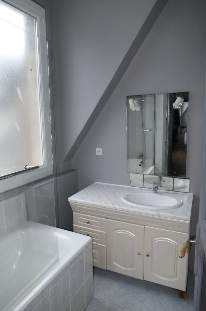 Lovely Apartment in Saint-Hilaire-du-Harcouet