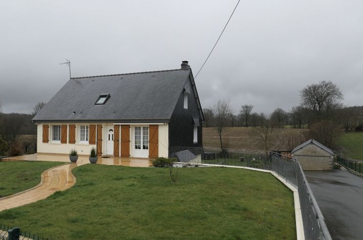Detached Country House with Open Views