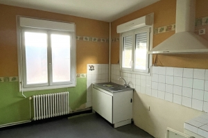 Superb Apartment in Heart of Town