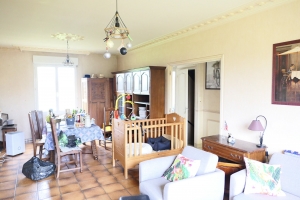 Detached House with Landscaped Garden