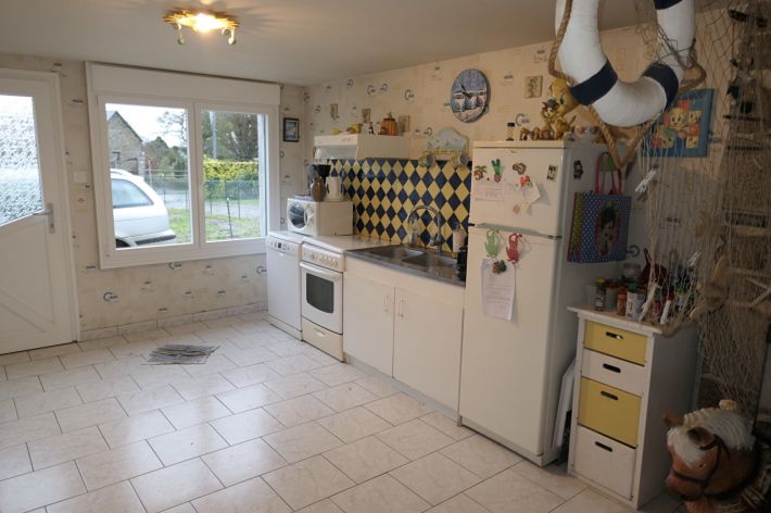 Detached House with Garden