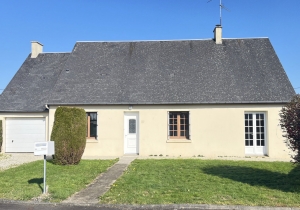 Detached House with Garden