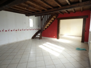 Detached Country House to Improve with Garden