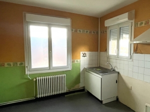 Apartment with Garage and Garden