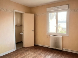 Apartment with Garage and Garden