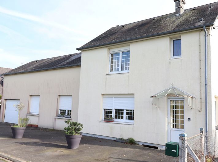 Well Appointed Town House with Garden