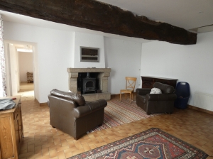 Country House with Outbuilding and Open Views