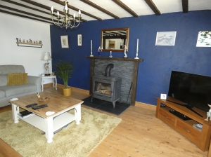 Detached Country House with Outbuilding