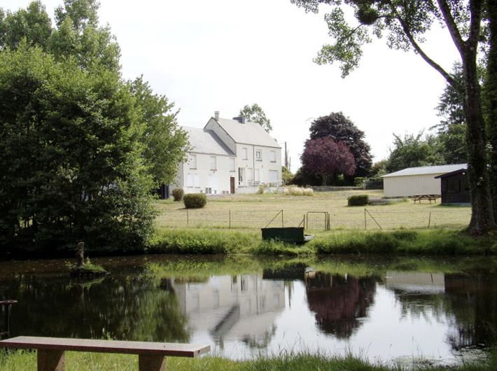 Main House with Guest Gite and Lake