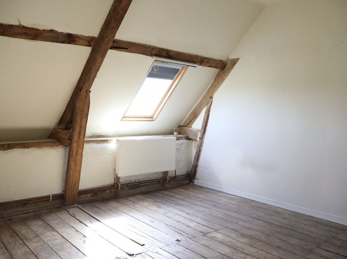 Detached Country House with Outbuilding