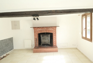 Detached Country House with Garden