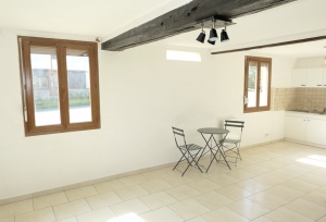 Detached Country House with Garden