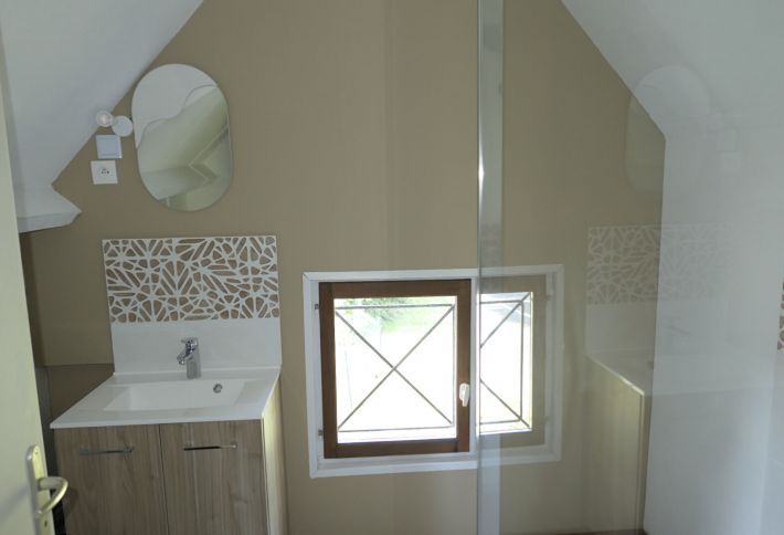 Detached Country House with Garden