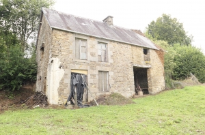 Former Farm Complex with Outbuildings and Land