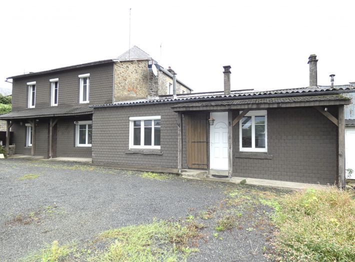 Detached House with Garden in Nice Setting