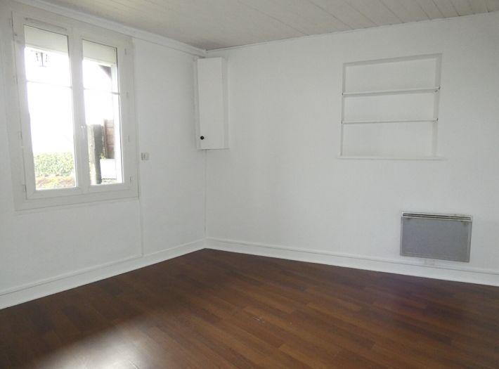 Detached House with Garden in Nice Setting