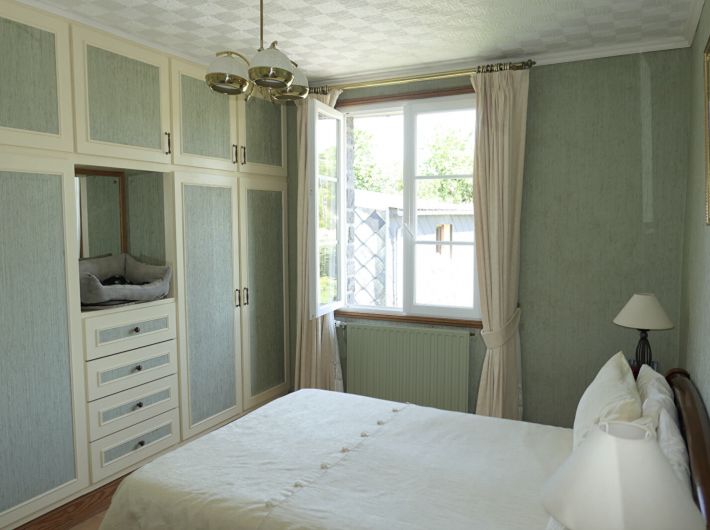 Detached Country House with Open Views