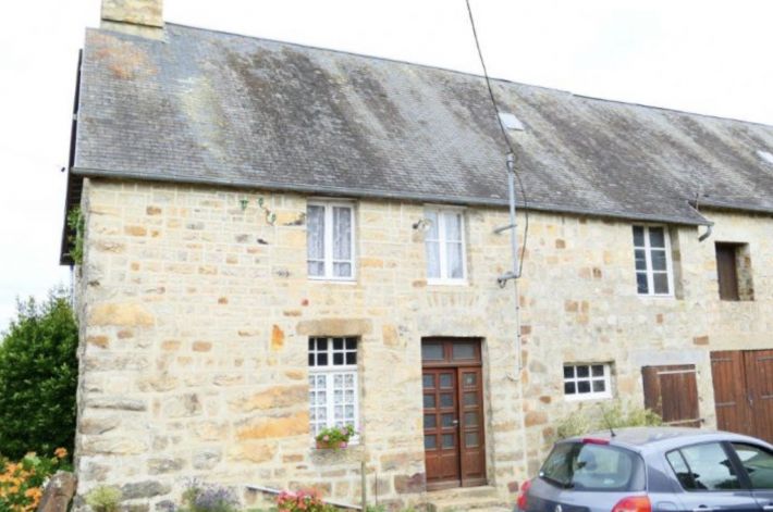 Huge Farm House for Further Renovation