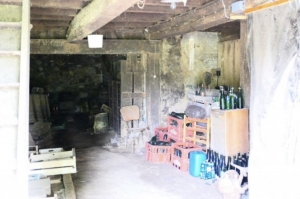 Huge Farm House for Further Renovation