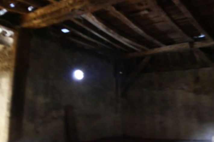 Huge Farm House for Further Renovation