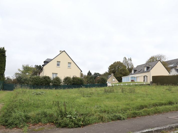 Serviced Building Plot For Sale