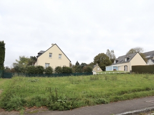 Serviced Building Plot For Sale