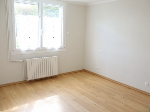 Detached Country House with Outbuilding