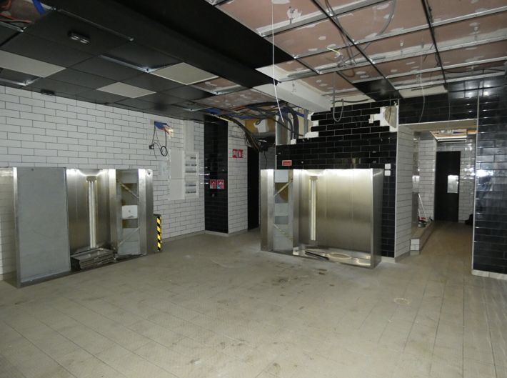 Commercial Premises in Heart of Town