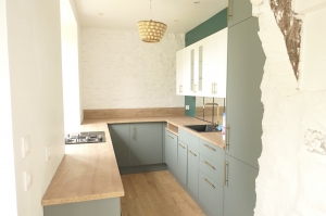 Detached Country House with Outbuilding