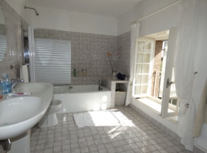 Detached Rural House with Large Garden