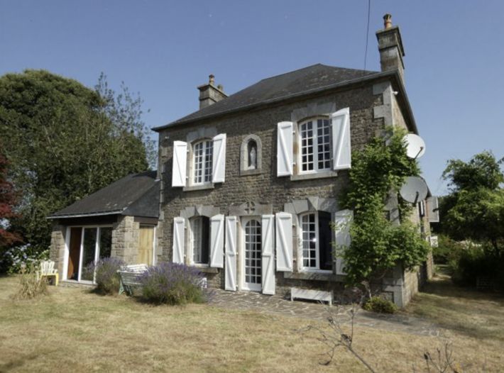 Detached Rural House with Large Garden