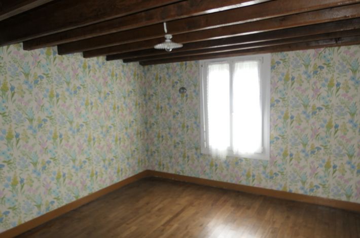 Lovely House in Popular Location with Garden