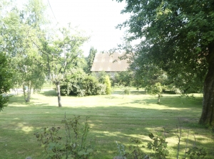 Detached Country House with Landscaped Garden