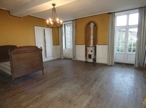 Stunning 17th Century Manor House with Land