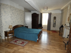 Stunning 17th Century Manor House with Land