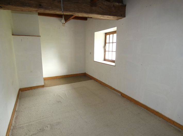 Detached House with Landscaped Garden