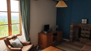 Detached Country House with Large Garden