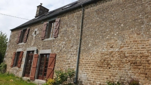 Detached Country House with Large Garden