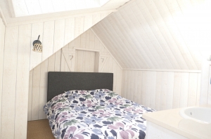 Charming Detached Country House with Landscaped Garden