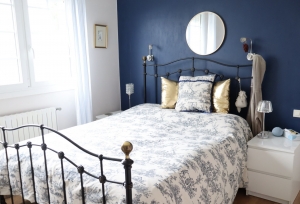 Detached House with Landscaped Garden